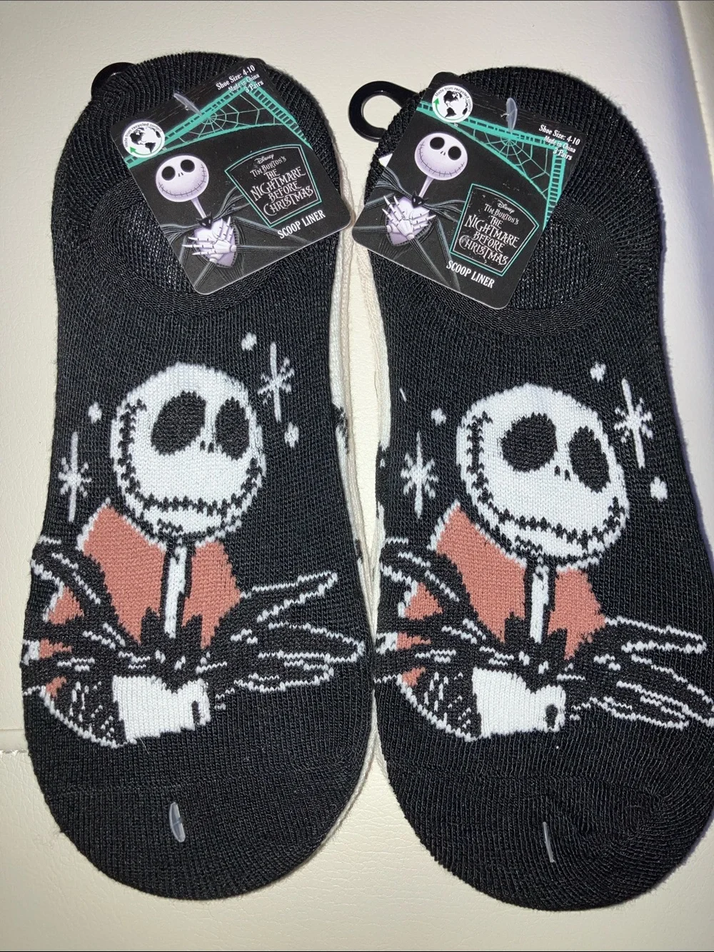 Disney The Nightmare Before Christmas Black, White & Coral No-Show Socks 6 Pr.